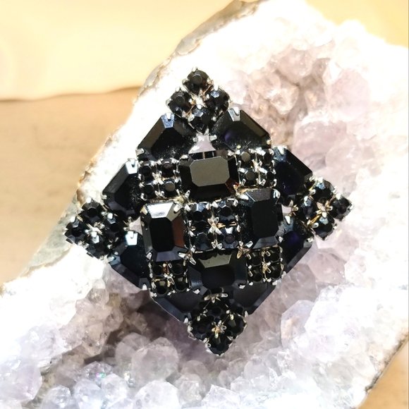 Stunning Vintage Weiss Black Rhinestone Rhodium Brooch Pin Xlnt - Picture 2 of 12